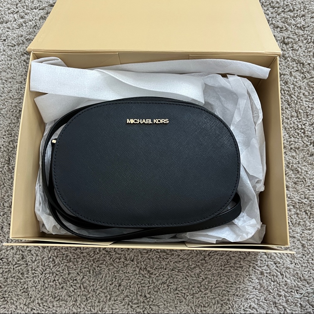 Michael Kors Crossbody Bag